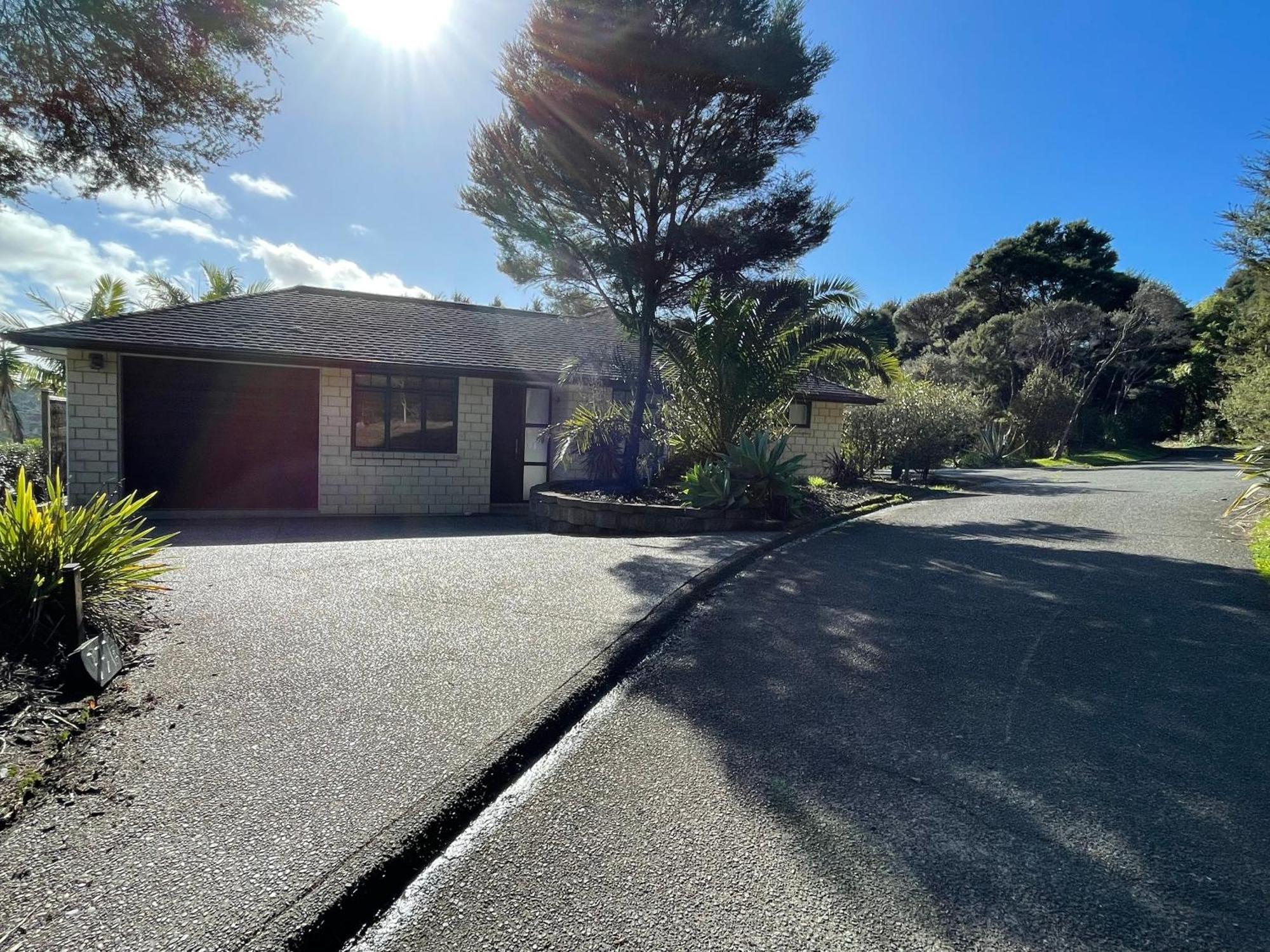 Charming Home Near Nature Auckland Exterior photo
